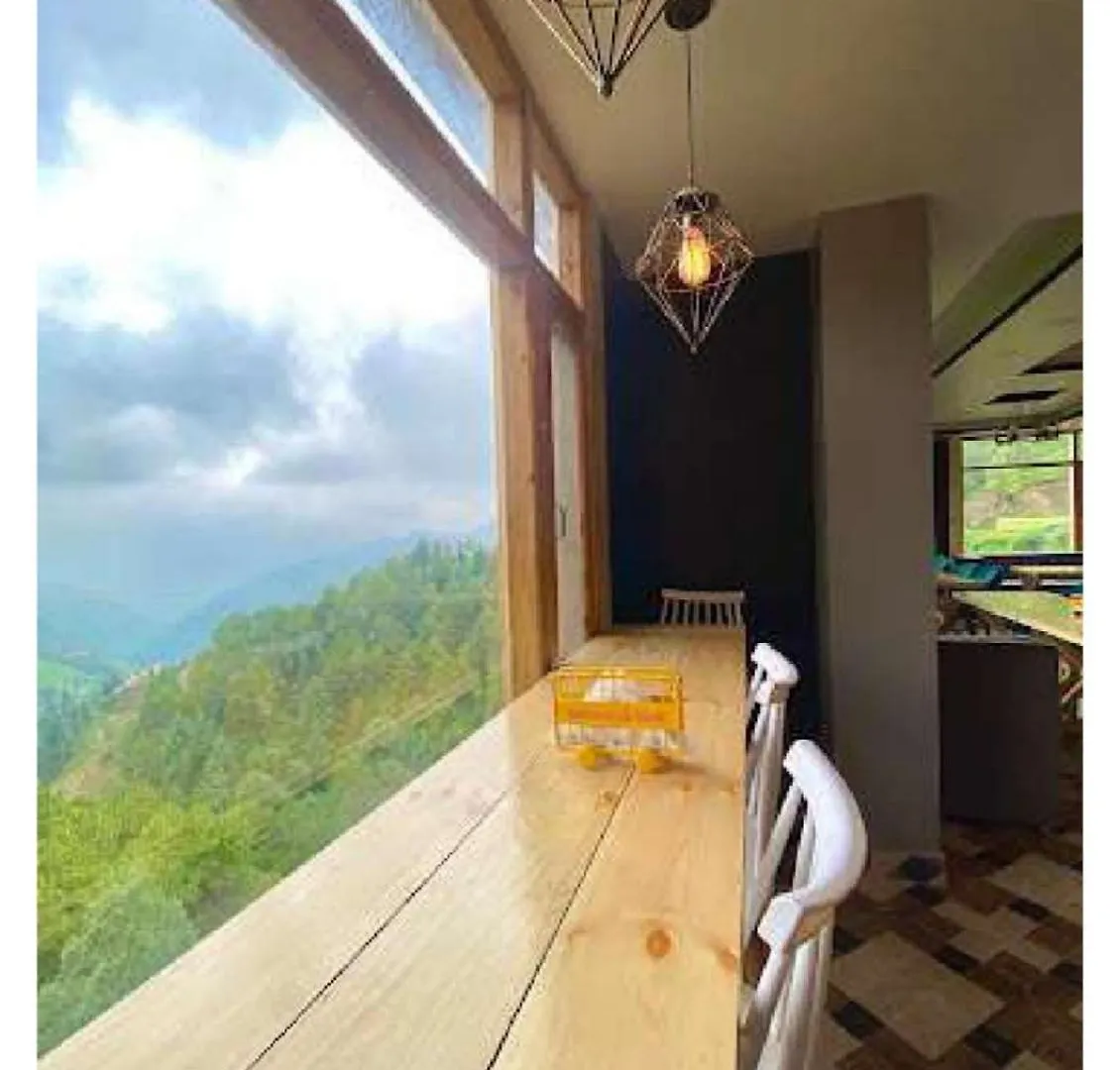 Hotel Uno Prime Shimla 2*,